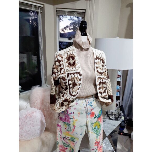 NWT Misskoo brown, cream, gold metallic fibre shimmer accent crochet cardigan - Picture 4 of 12